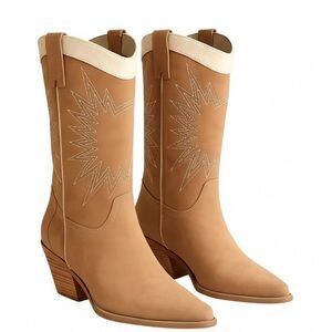 Desert Blaze Carmel Paneled Cowboy Boots